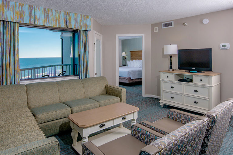 Oceanfront Deluxe King Suite Living Room